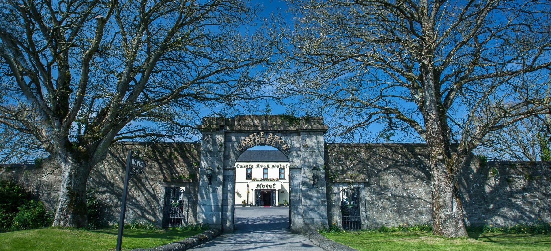 Castle Arch Hotel www.cusackhotels.ie_v3