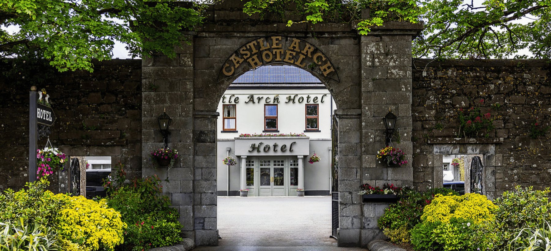 Castle Arch Hotel www.cusackhotels.ie_v3